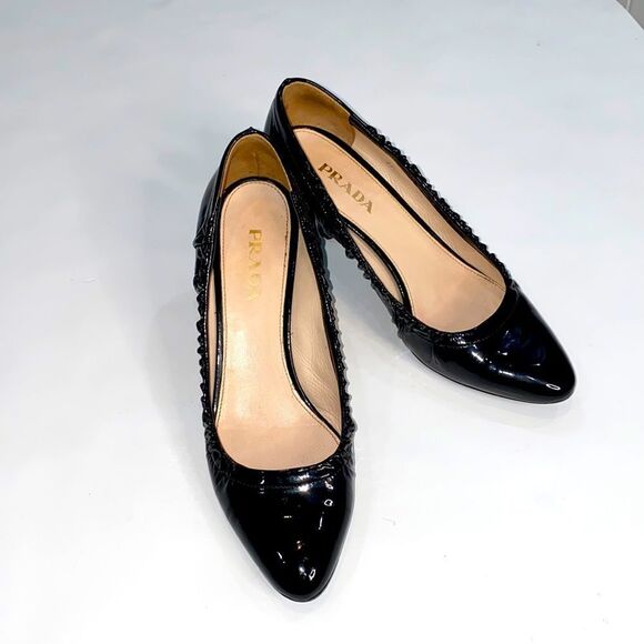 Prada Black Patent Leather Runched Ballet Pump Kitten Heel Size EU 37 - Picture 3 of 17